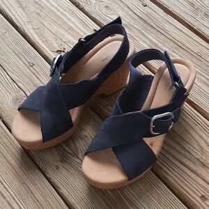 Clarks Womens Giselle Dove Wedge Sandals Heels